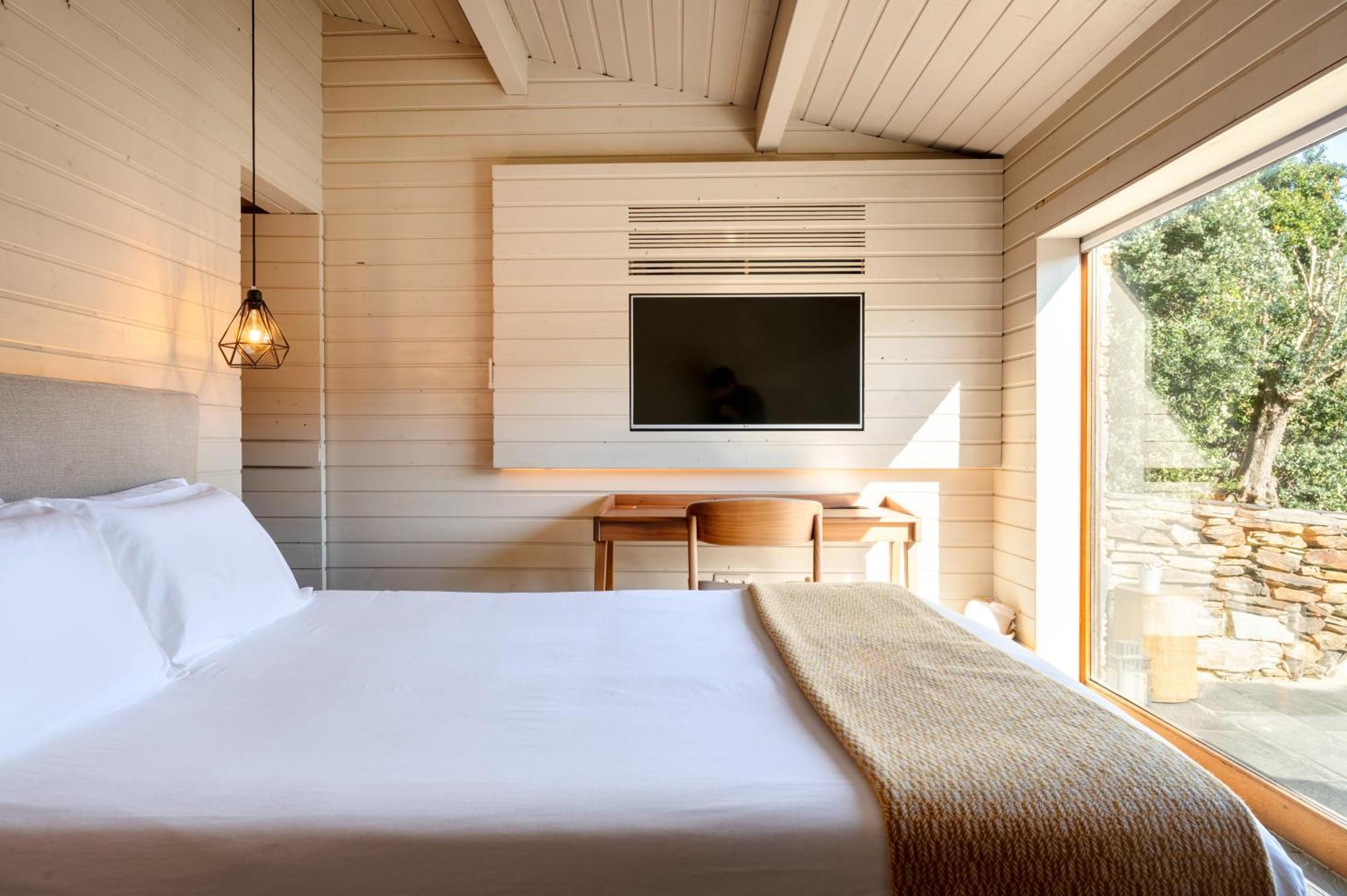 Dourwin - Riverside Suites - Adults Only Penafiel Δωμάτιο φωτογραφία